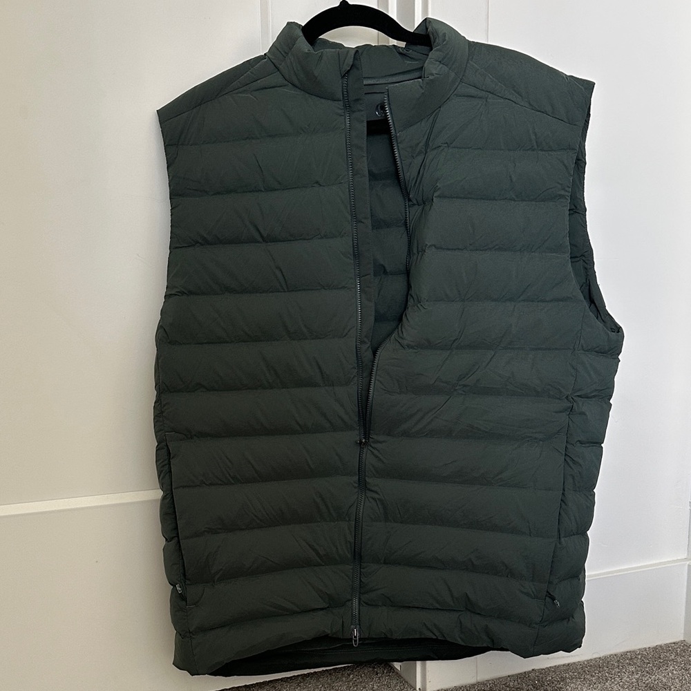 Men's lululemon Green Puffer Vest
